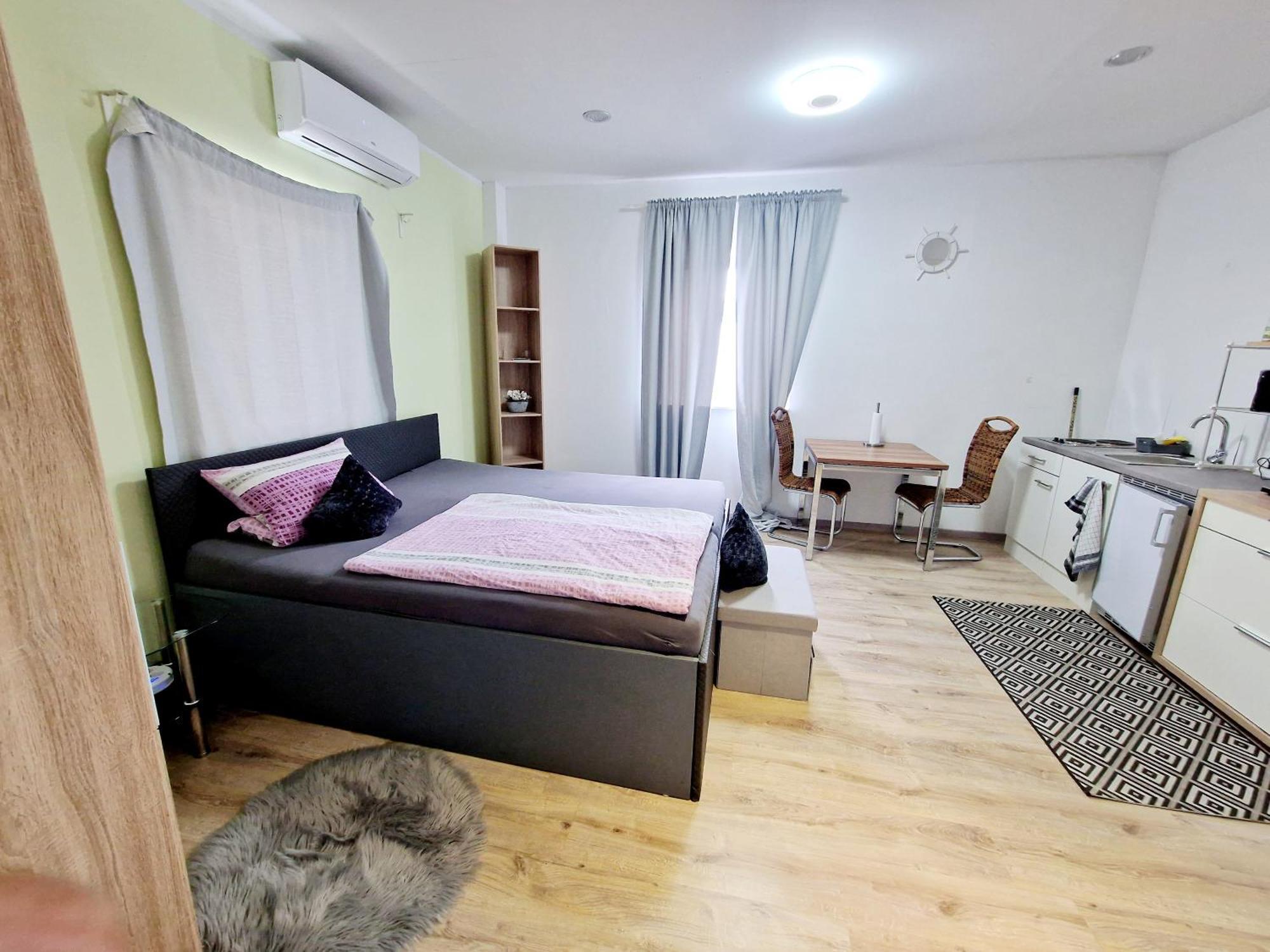 Ibo-Apart 1 Zimmer Apartment In Herzogenaurach Exteriér fotografie